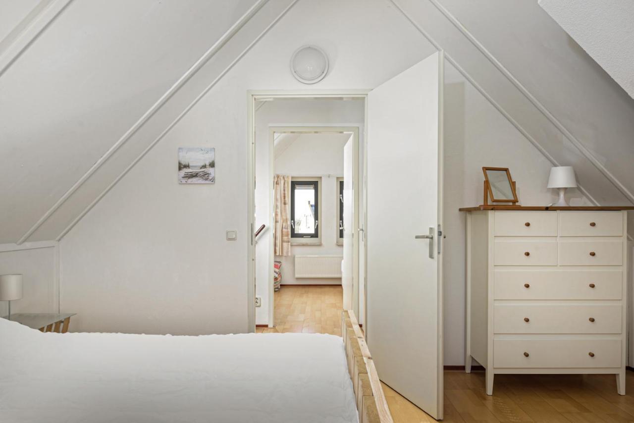 The Frisian Beach House Met Scandinavische Barrel Sauna Tzummarum Exterior photo